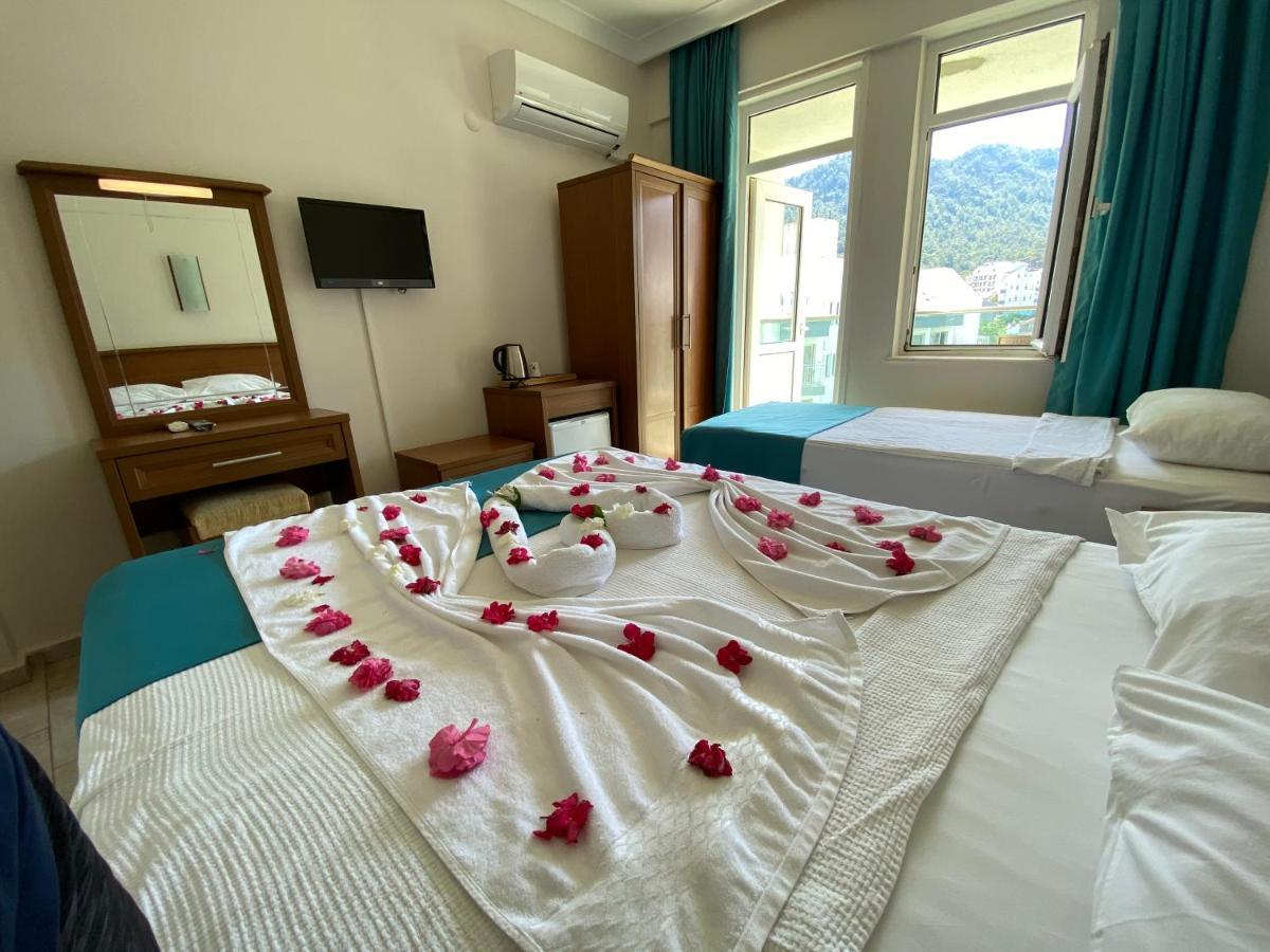 บีแอนด์บี ยุซบาซี บีช Hotel มาร์มาริส ภายนอก รูปภาพ